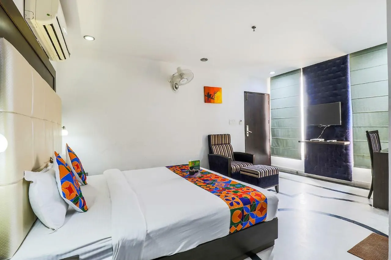 *** Hotel Fabhotel Ocean Mohali India